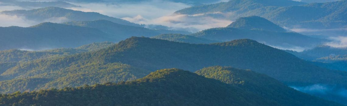 sunrise-in-the-blue-ridge-mountains-2023-11-27-05-02-15-utc